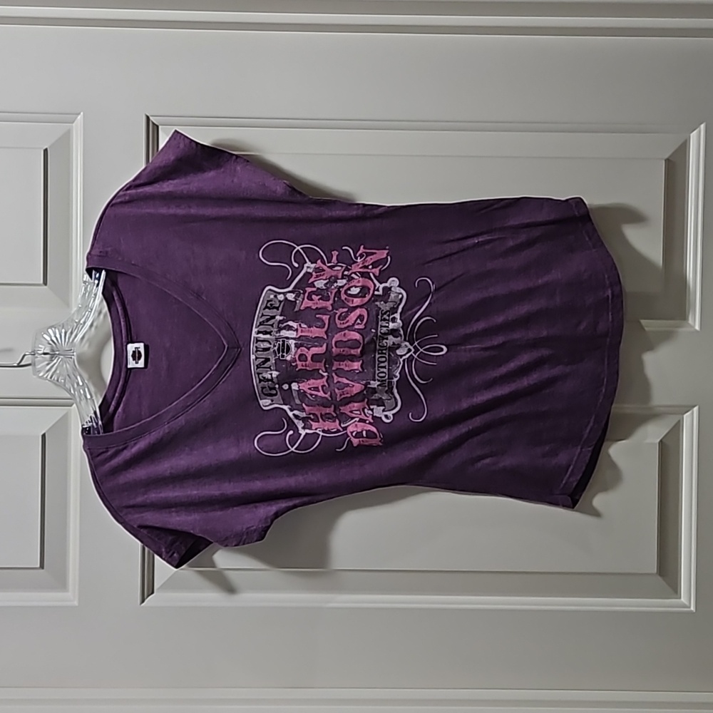 Harley Davidson V-neck T-shirt Purple Size Small
